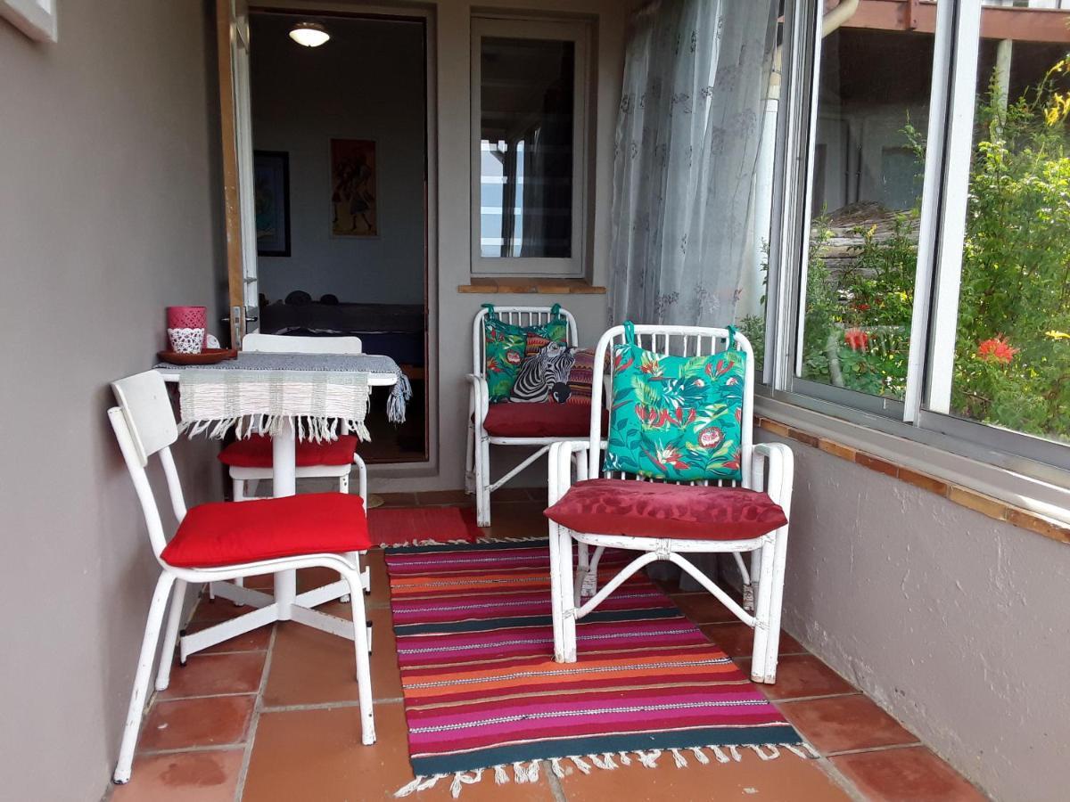 The Trailhouse Hotel Bettys Bay Exterior photo