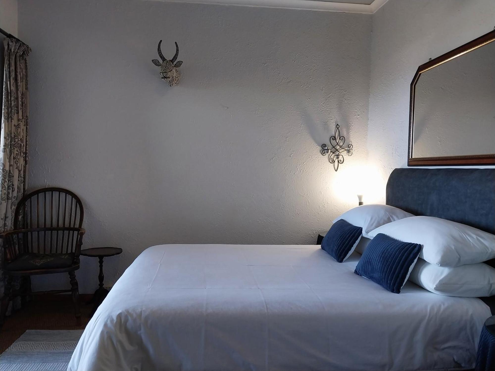 The Trailhouse Hotel Bettys Bay Room photo