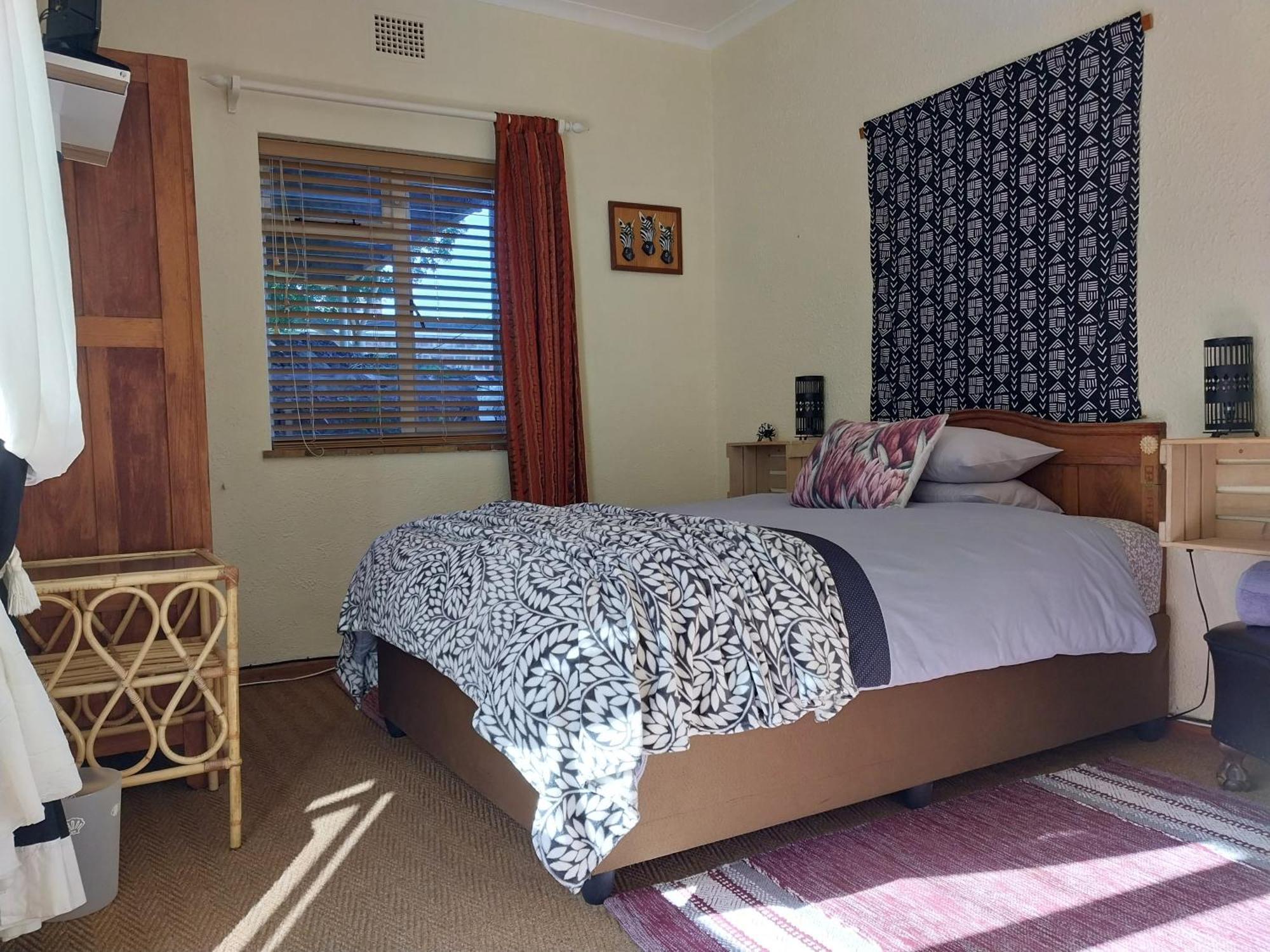 The Trailhouse Hotel Bettys Bay Exterior photo