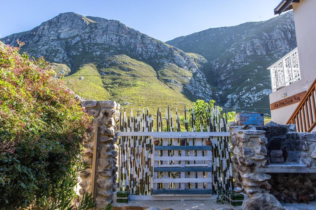 The Trailhouse Hotel Bettys Bay Exterior photo
