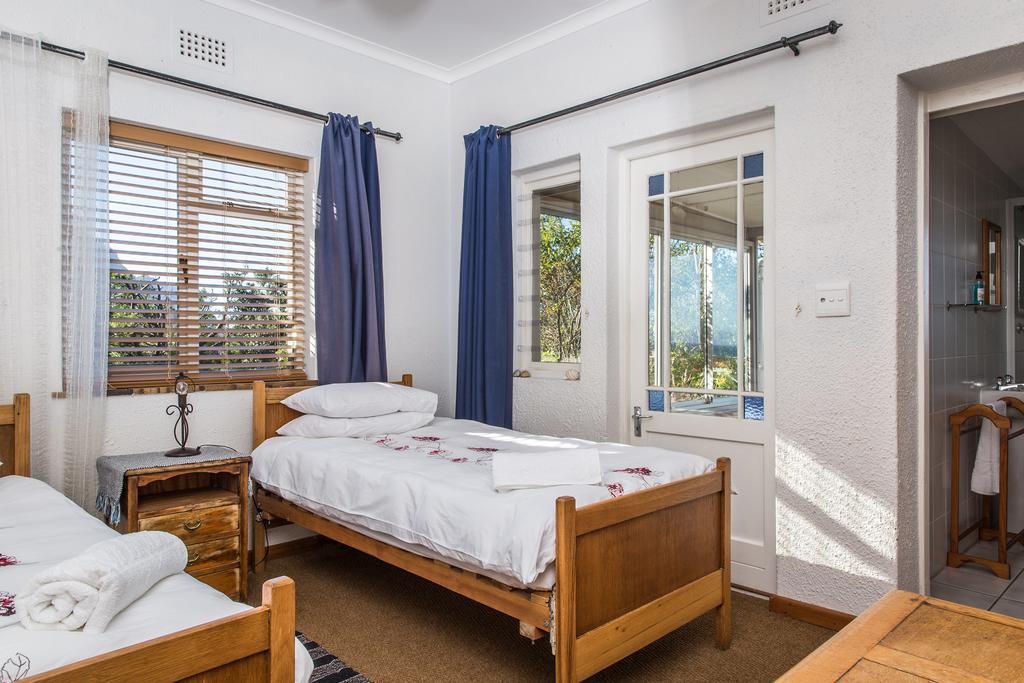 The Trailhouse Hotel Bettys Bay Exterior photo